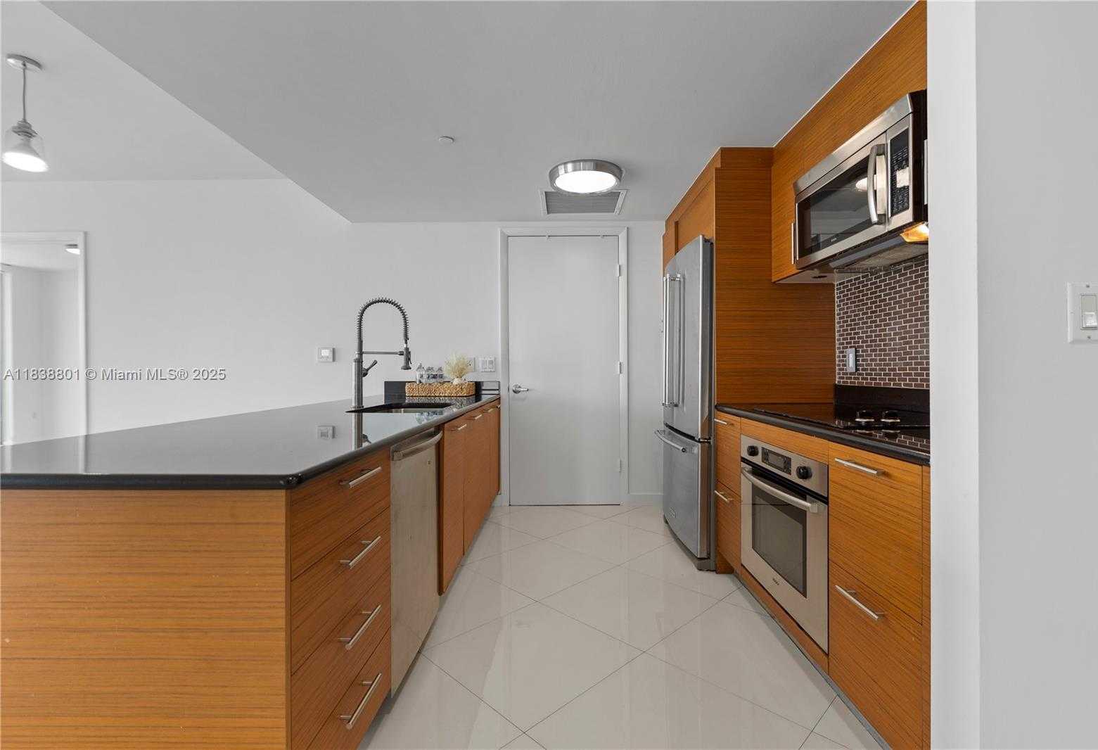 Small Image of 50 BISCAYNE BLVD #1902, Miami Number 17