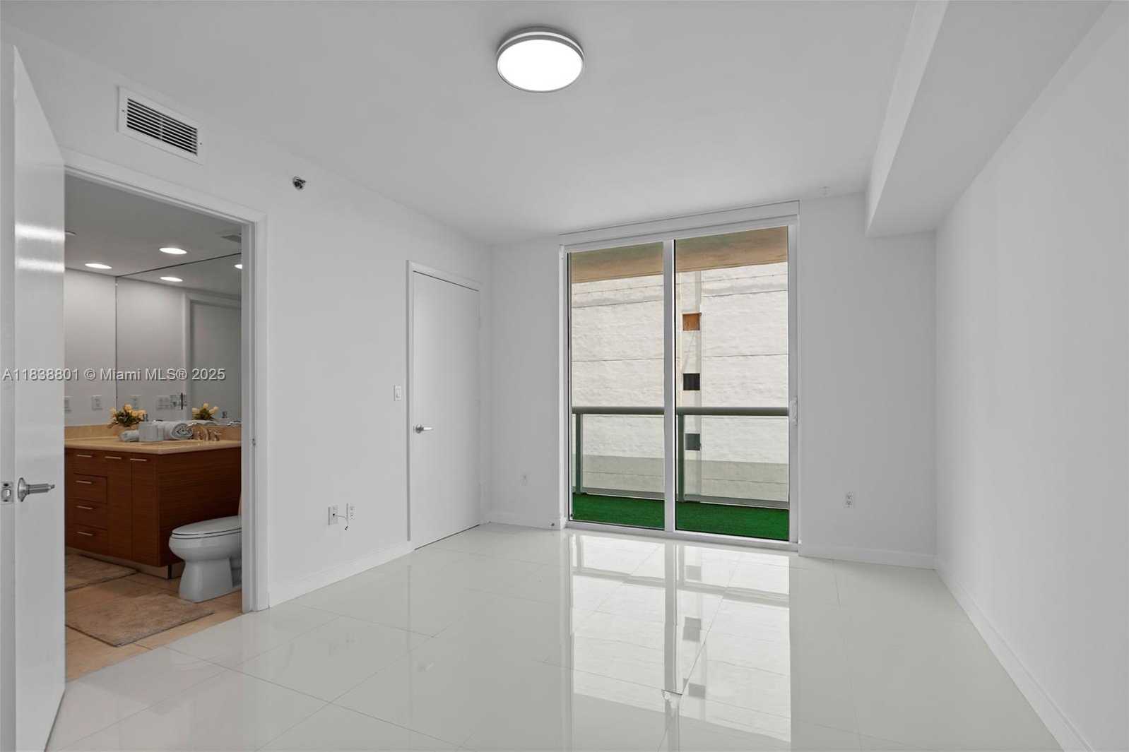 Small Image of 50 BISCAYNE BLVD #1902, Miami Number 26