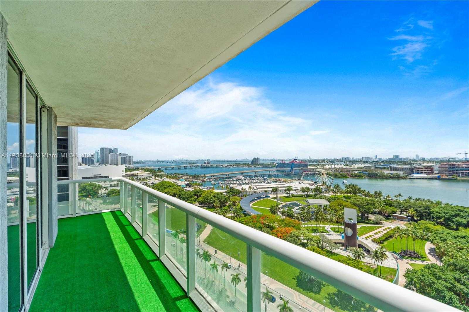 Small Image of 50 BISCAYNE BLVD #1902, Miami Number 41