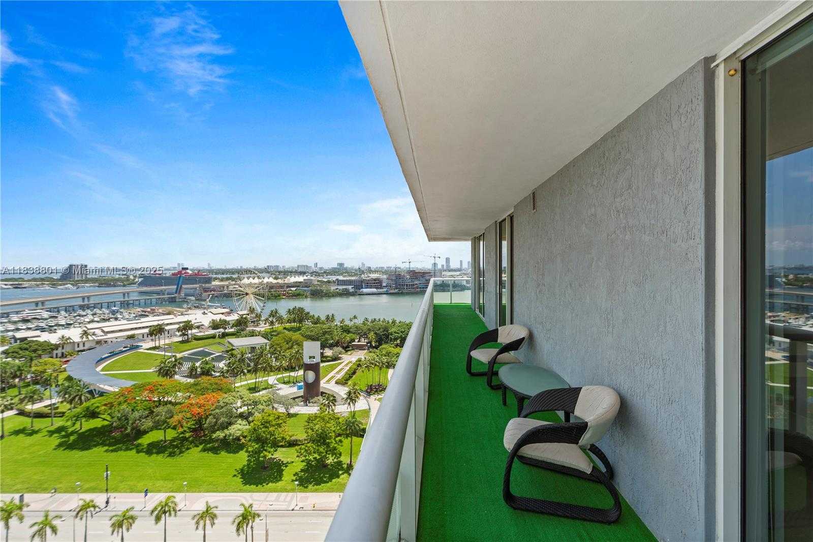 Small Image of 50 BISCAYNE BLVD #1902, Miami Number 71