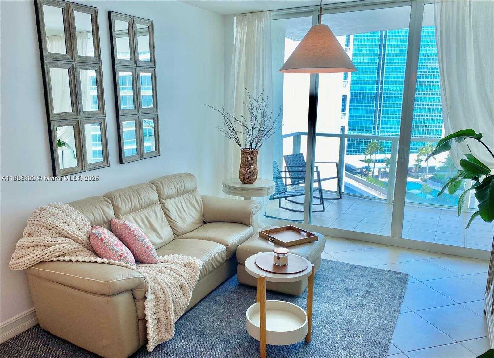 Small Image of 218 SOUTH EAST 14TH ST #2004, Miami Number 5