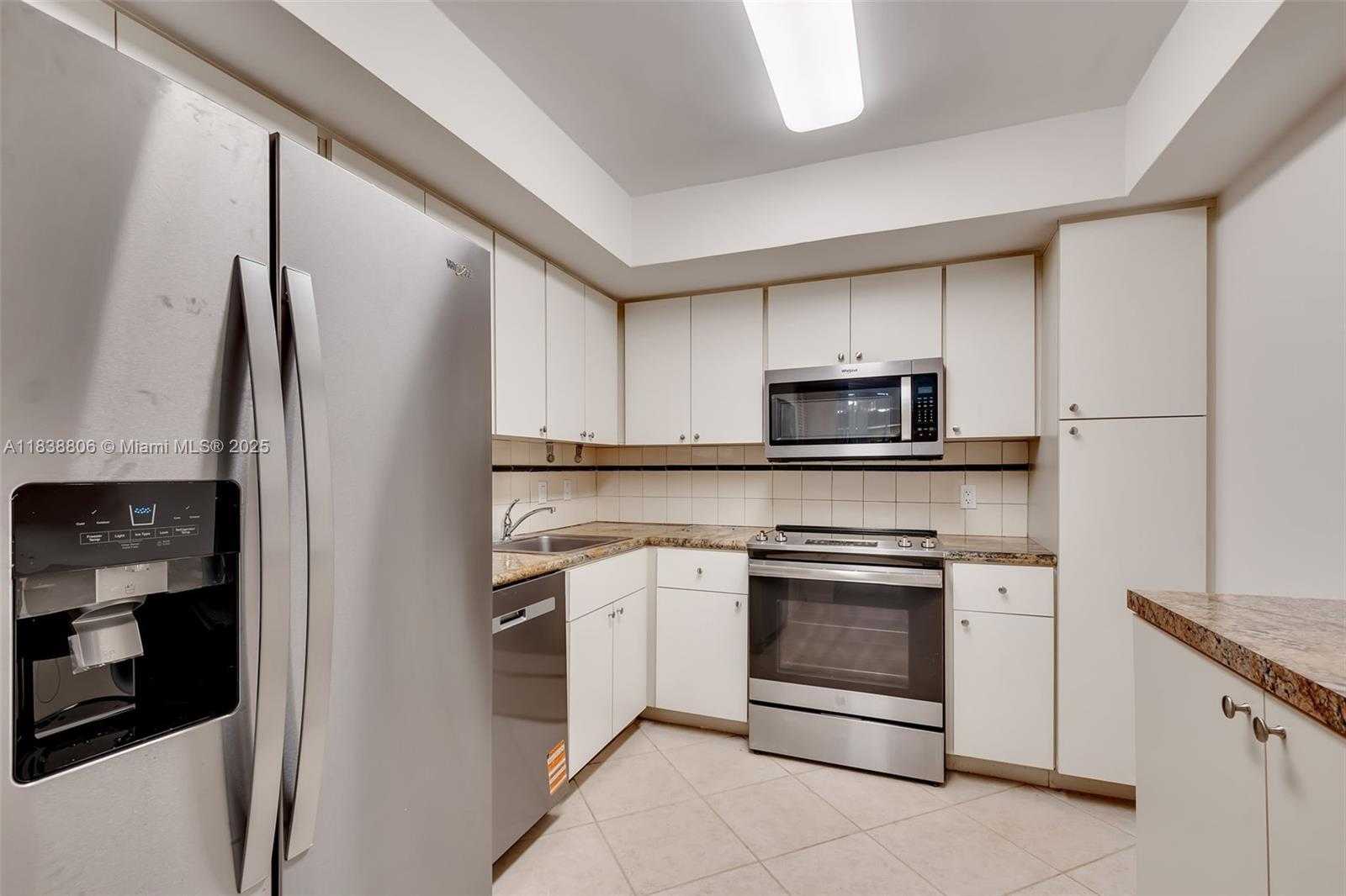 Small Image of 600 BILTMORE WAY #616, Coral Gables Number 16
