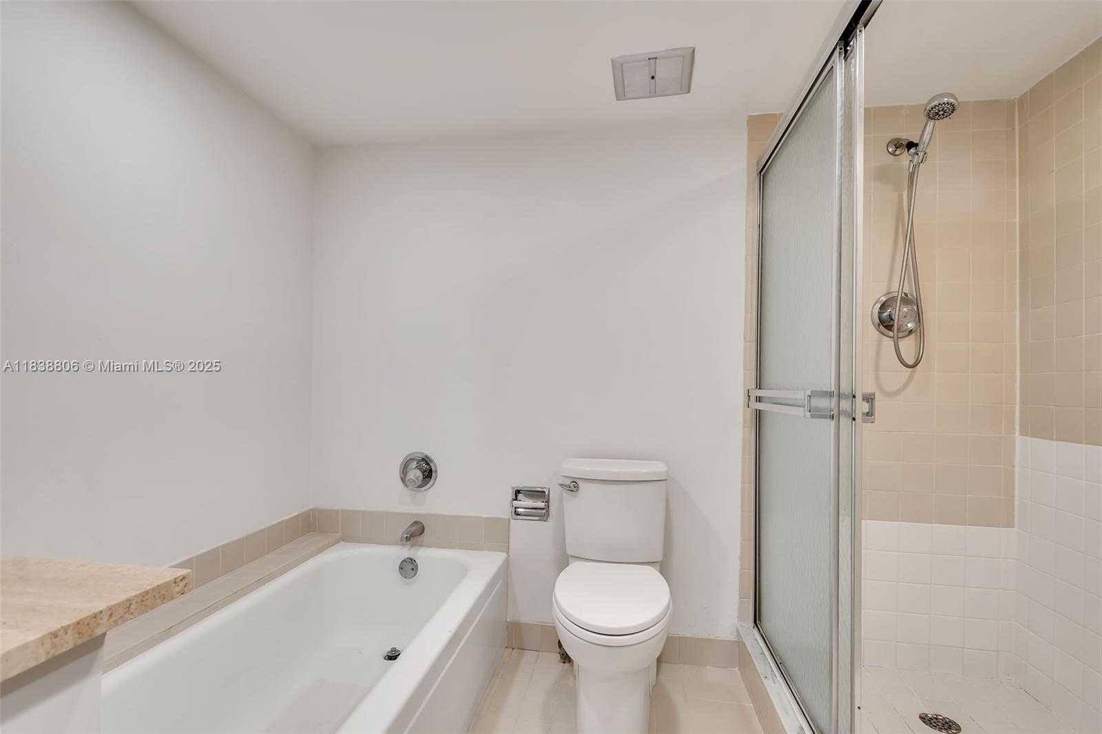 Small Image of 600 BILTMORE WAY #616, Coral Gables Number 25