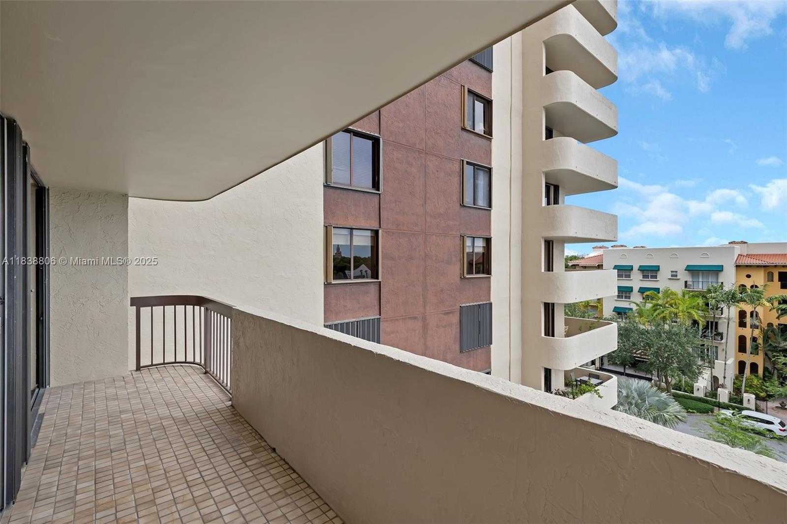 Small Image of 600 BILTMORE WAY #616, Coral Gables Number 26