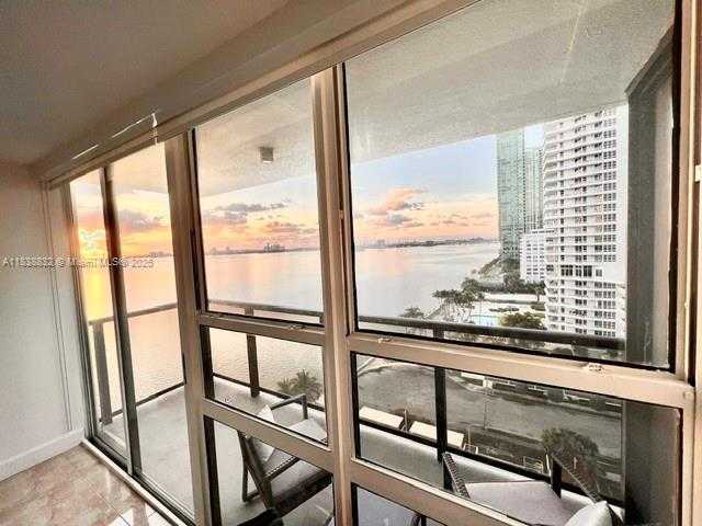 Small Image of 600 NORTH EAST 36TH ST #1220, Miami Number 19