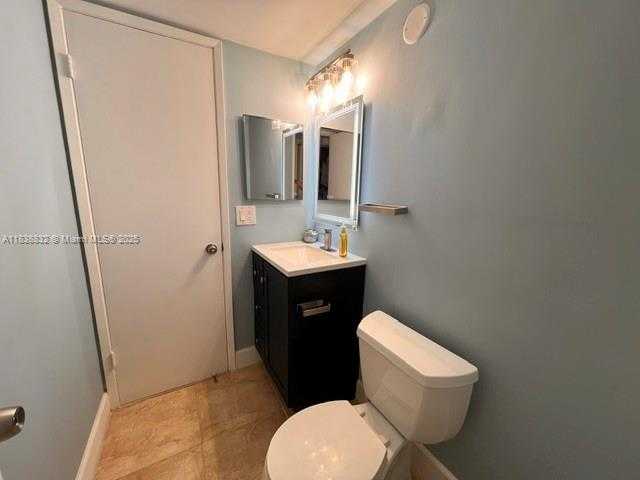 Small Image of 600 NORTH EAST 36TH ST #1220, Miami Number 23