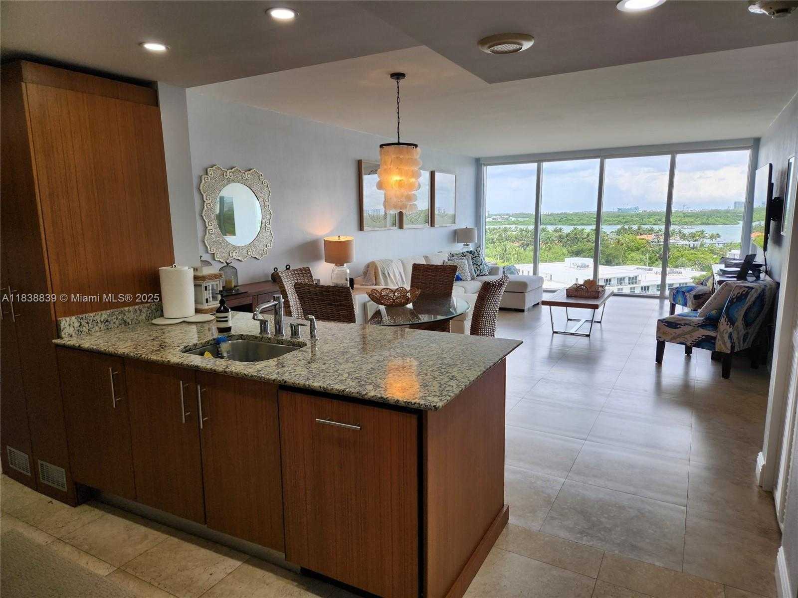 Small Image of 10275 COLLINS AVE #824, Bal Harbour Number 5