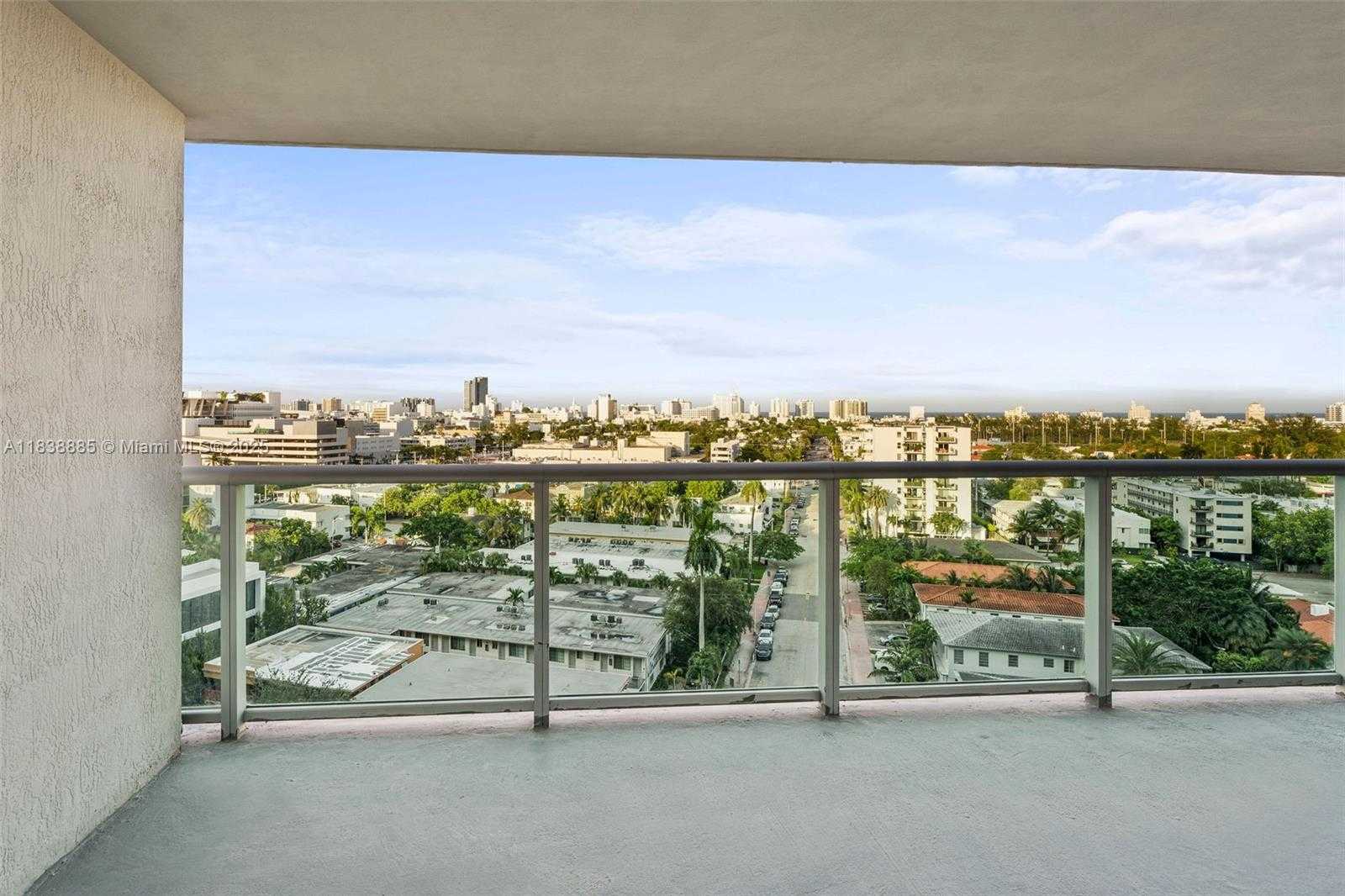 Small Image of 1500 BAY RD #C-1009, Miami Beach Number 8