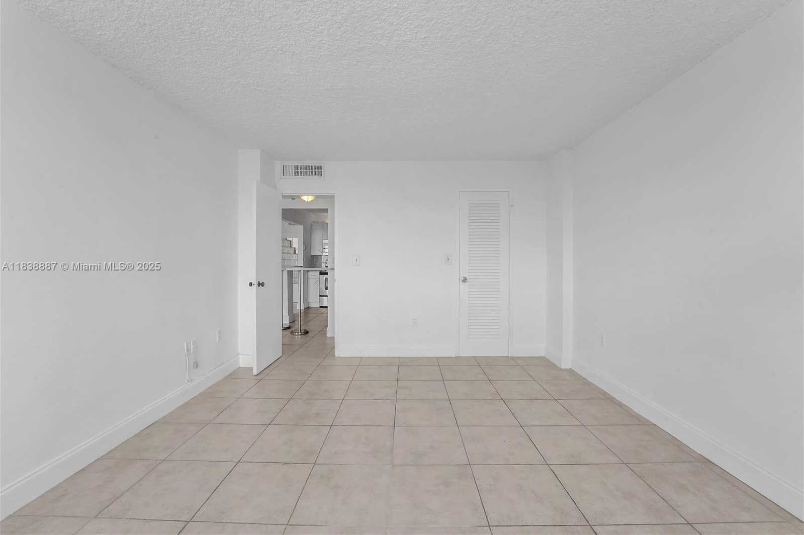 Small Image of 150 SOUTH EAST 25TH RD #15J, Miami Number 8