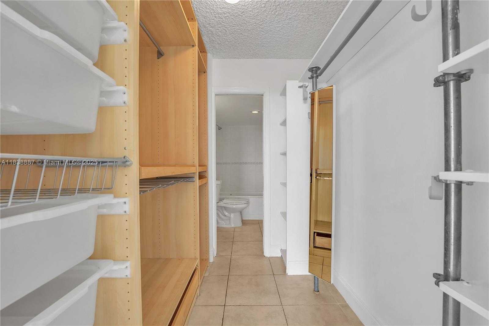 Small Image of 150 SOUTH EAST 25TH RD #15J, Miami Number 9