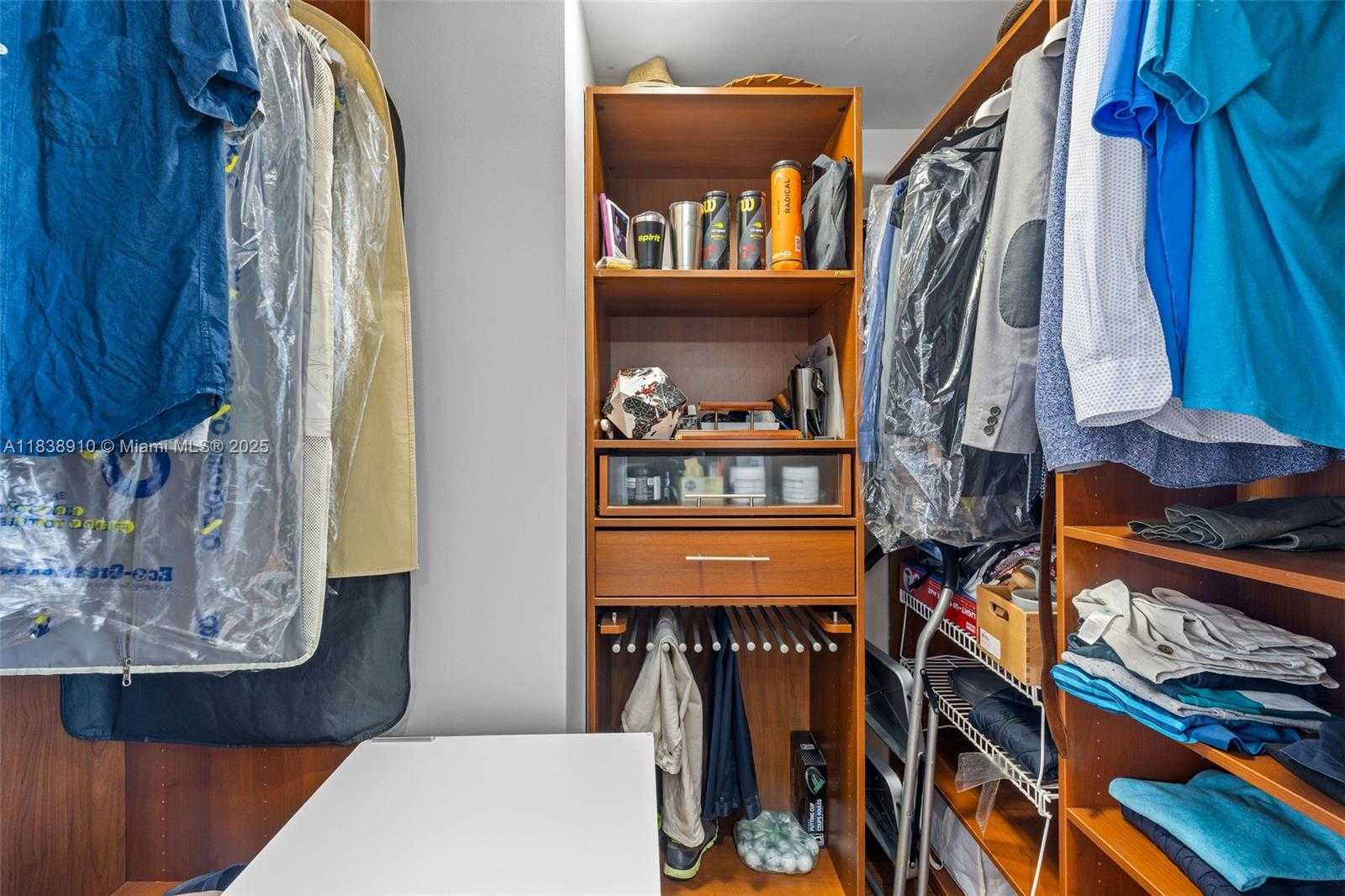 Small Image of 1331 BRICKELL BAY DR #2909, Miami Number 20