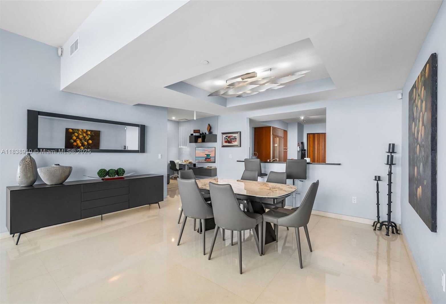 Small Image of 1331 BRICKELL BAY DR #2909, Miami Number 31