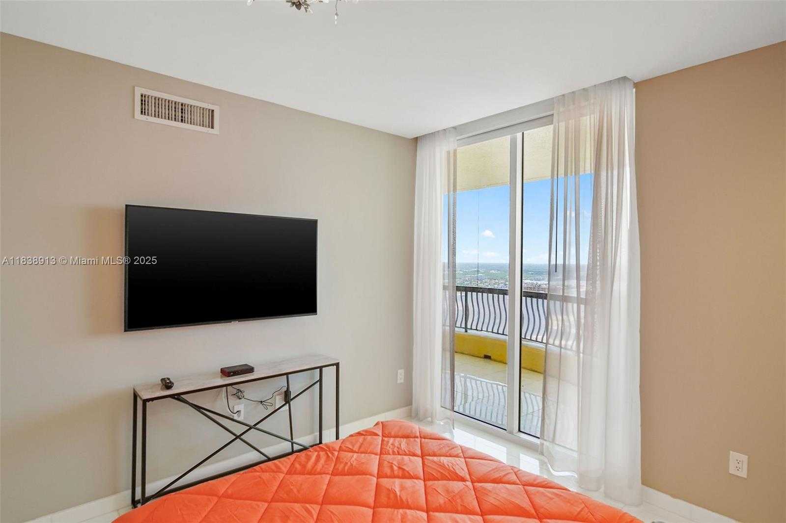 Small Image of 17875 COLLINS AVE #4205, Sunny Isles Beach Number 33