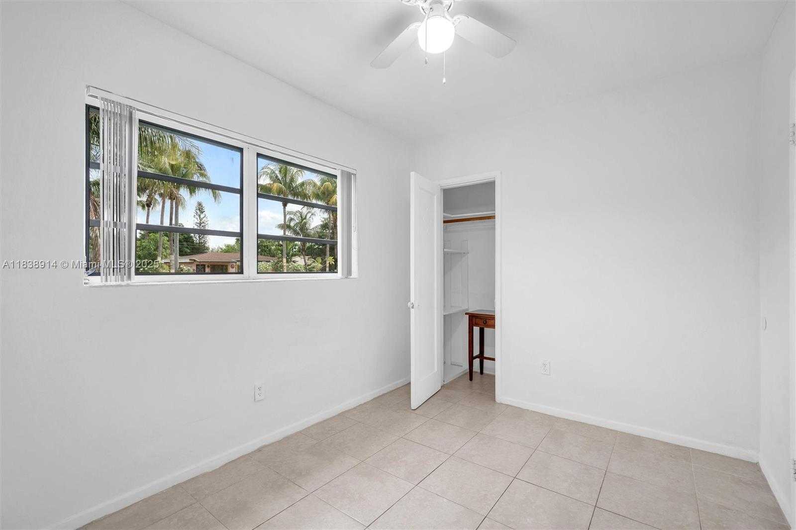 Small Image of 1050 NORTH EAST 156TH ST #1050, North Miami Beach Number 21
