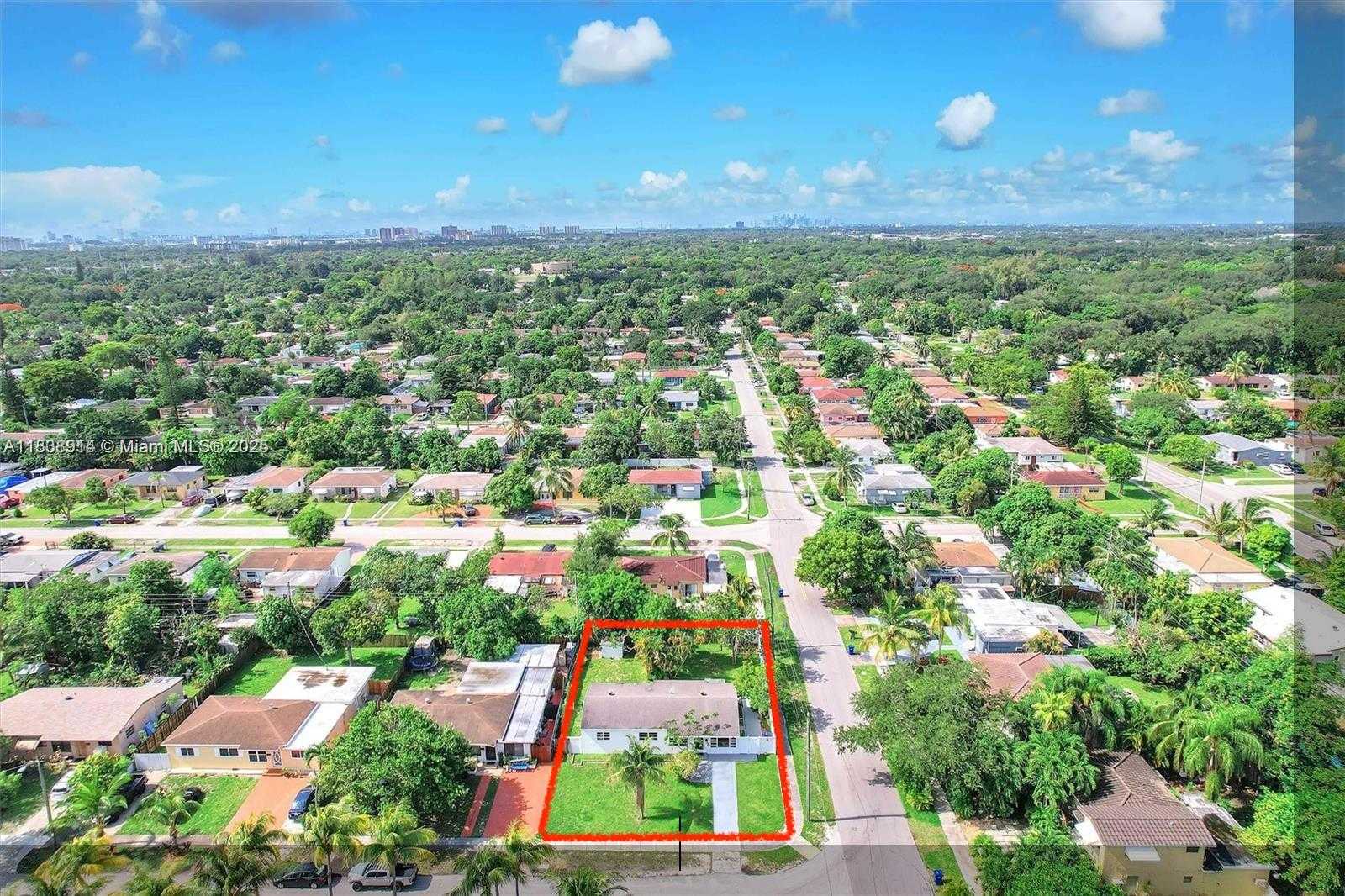 Small Image of 1050 NORTH EAST 156TH ST #1050, North Miami Beach Number 28
