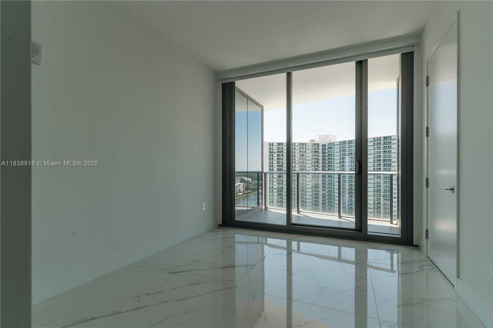 Small Image of 15701 COLLINS AVE #702, Sunny Isles Beach Number 21