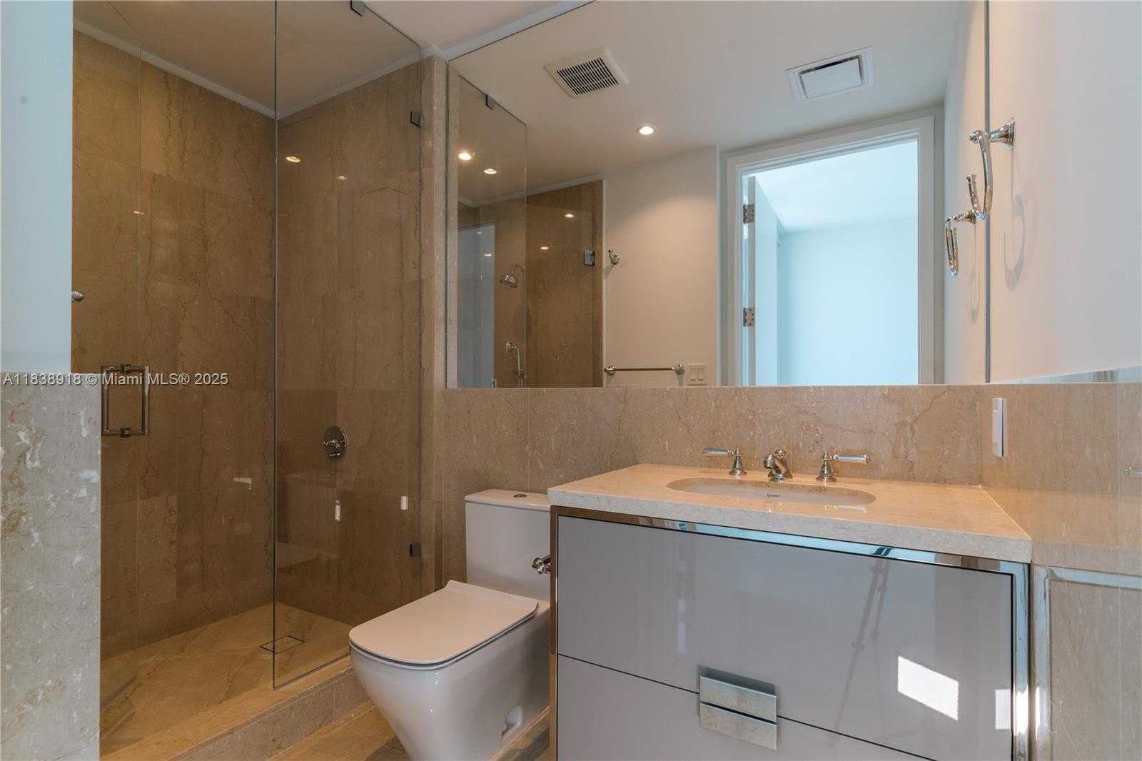 Small Image of 15701 COLLINS AVE #702, Sunny Isles Beach Number 24