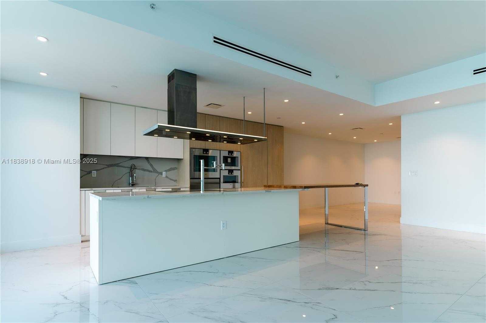 Small Image of 15701 COLLINS AVE #702, Sunny Isles Beach Number 9
