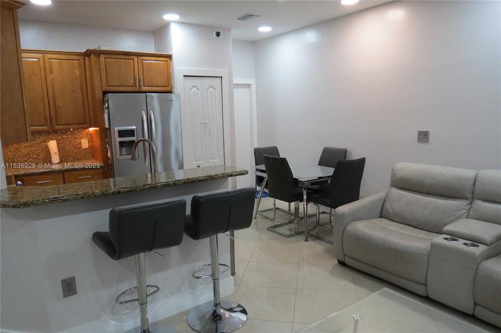 Small Image of 17070 SOUTH WEST 36TH CT, Miramar Number 17