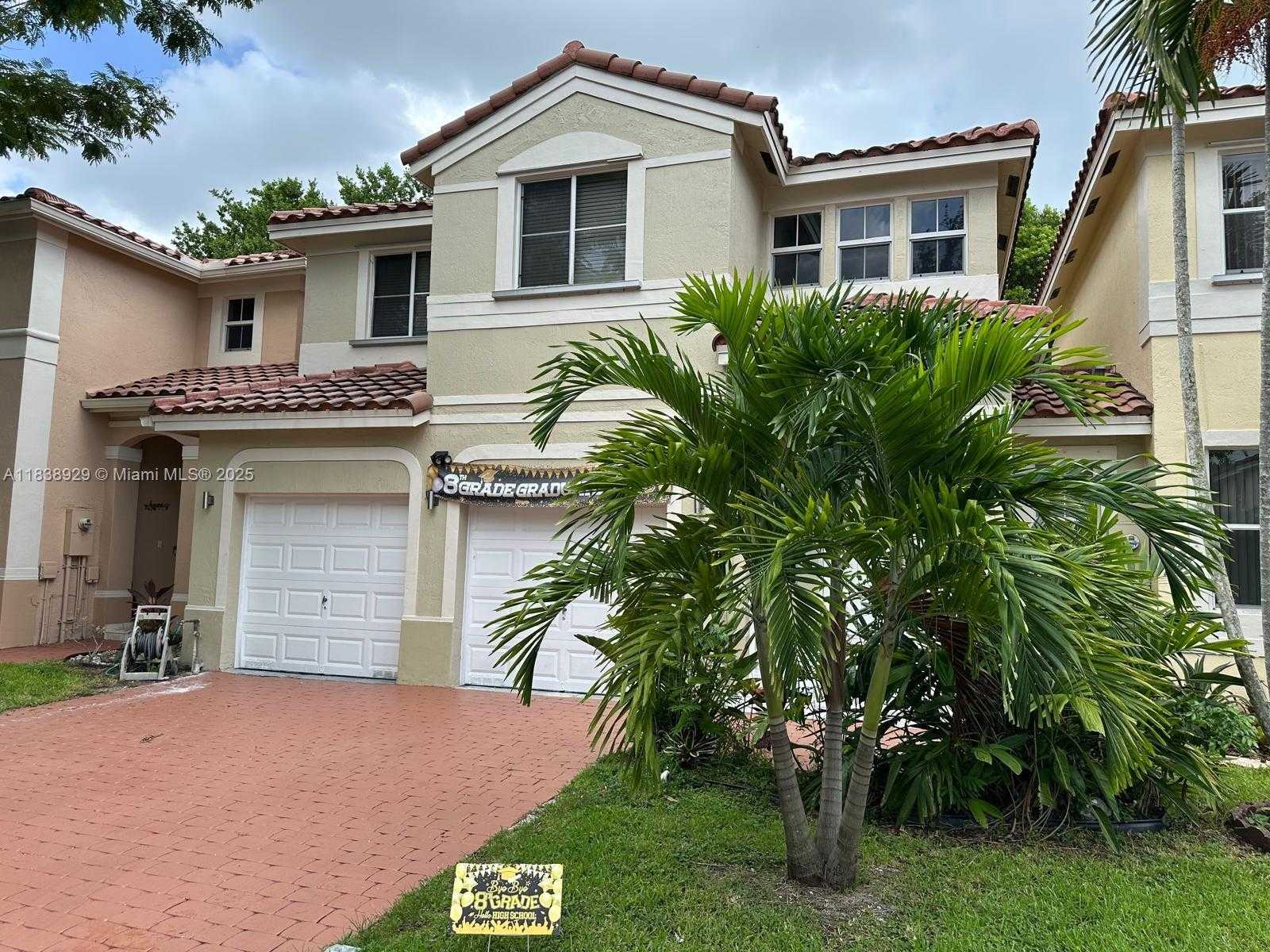 Small Image of 17070 SOUTH WEST 36TH CT, Miramar Number 2