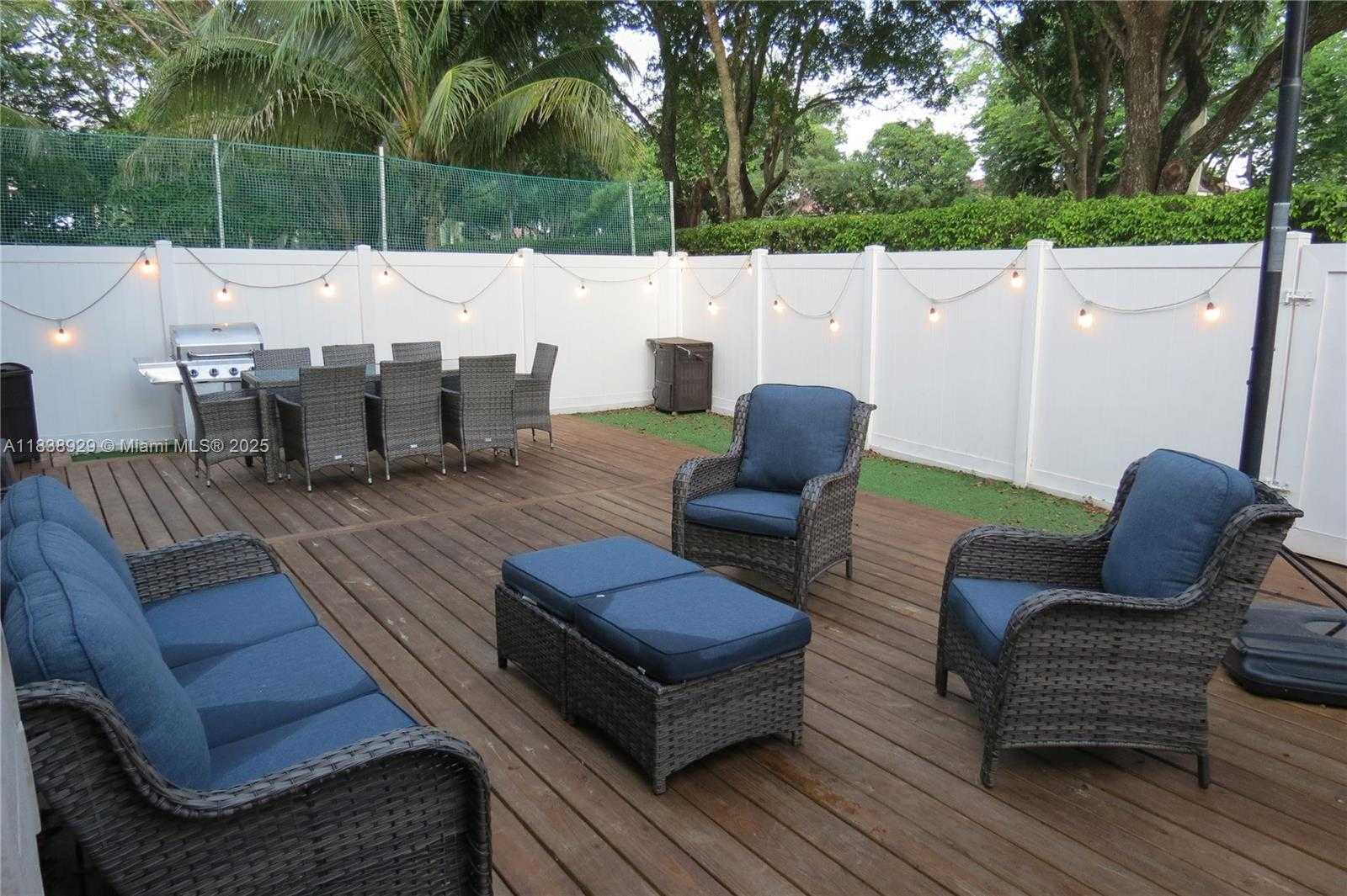 Small Image of 17070 SOUTH WEST 36TH CT, Miramar Number 47