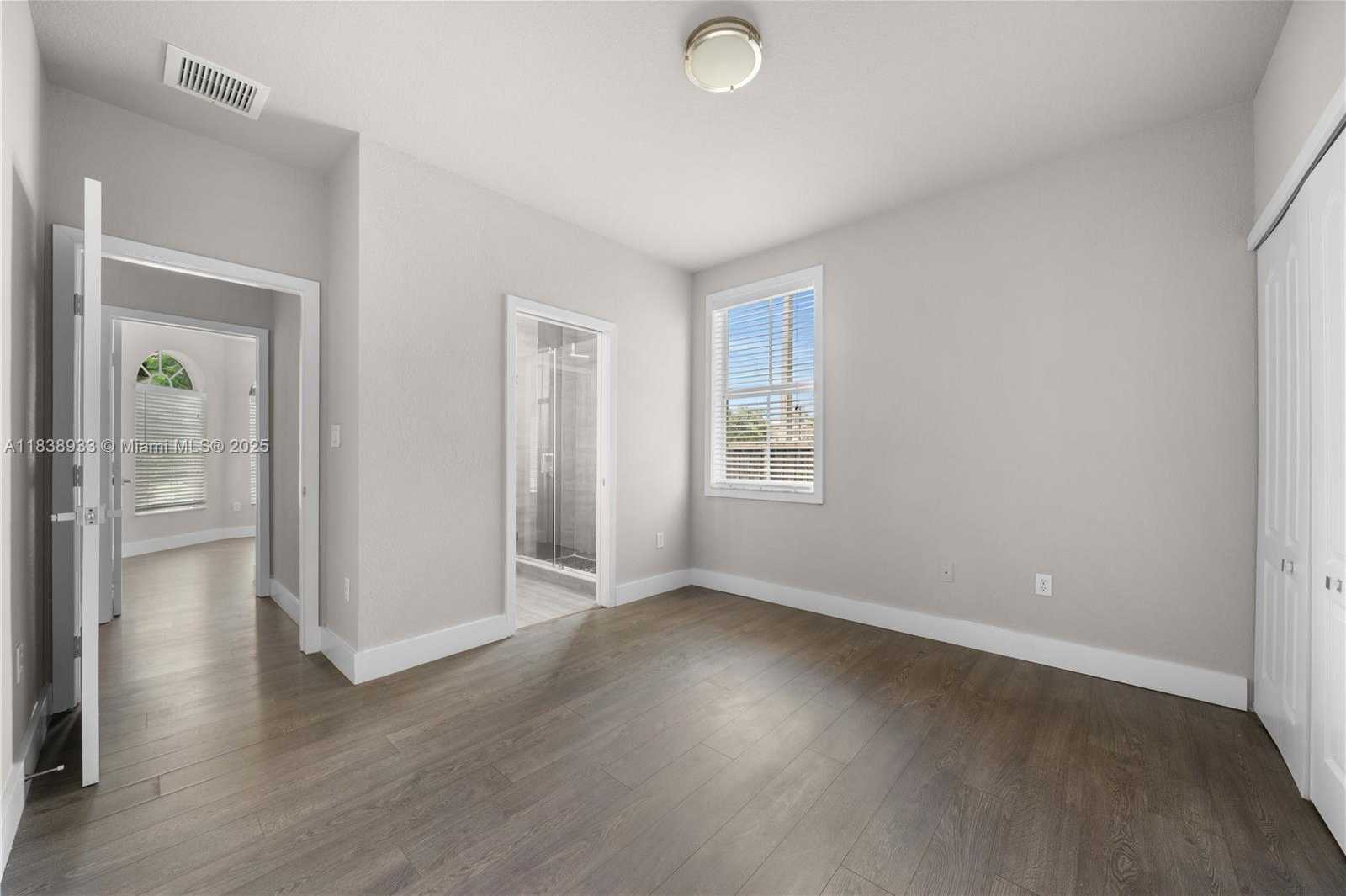 Small Image of 8555 NORTH WEST 111TH CT #8555, Doral Number 15
