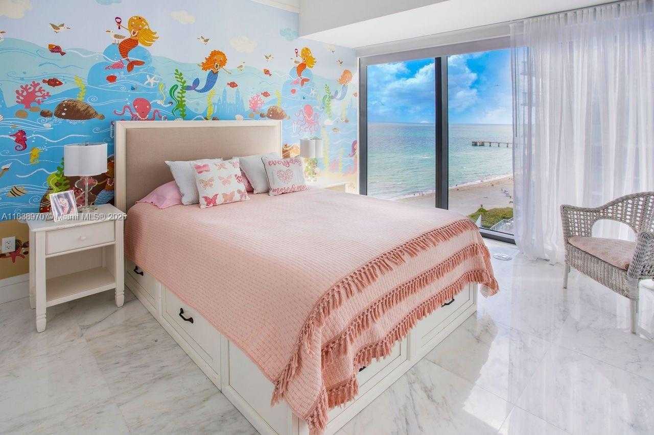Imagen de Pequeño Objeto