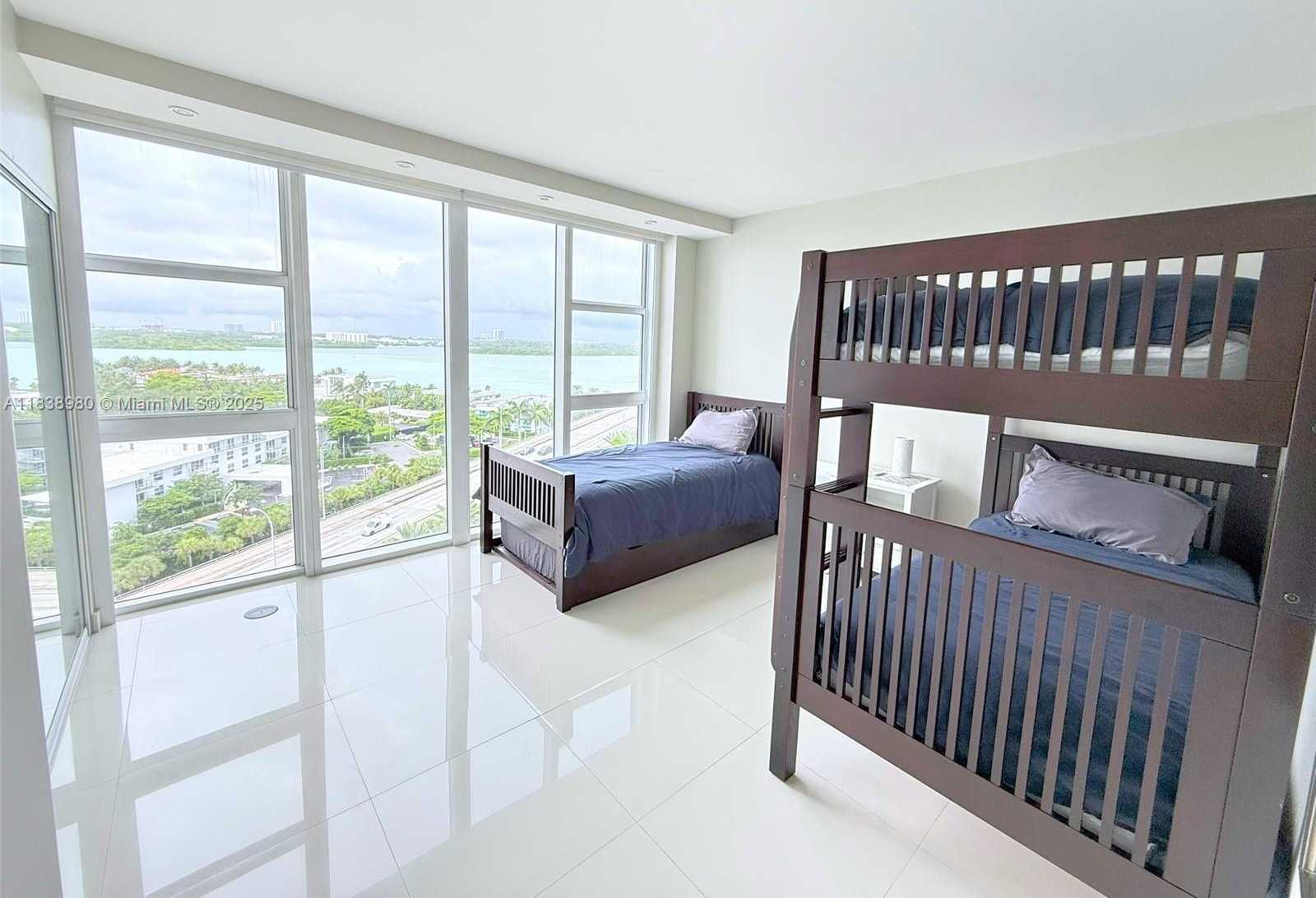 Small Image of 10275 COLLINS AVE #1022, Bal Harbour Number 13