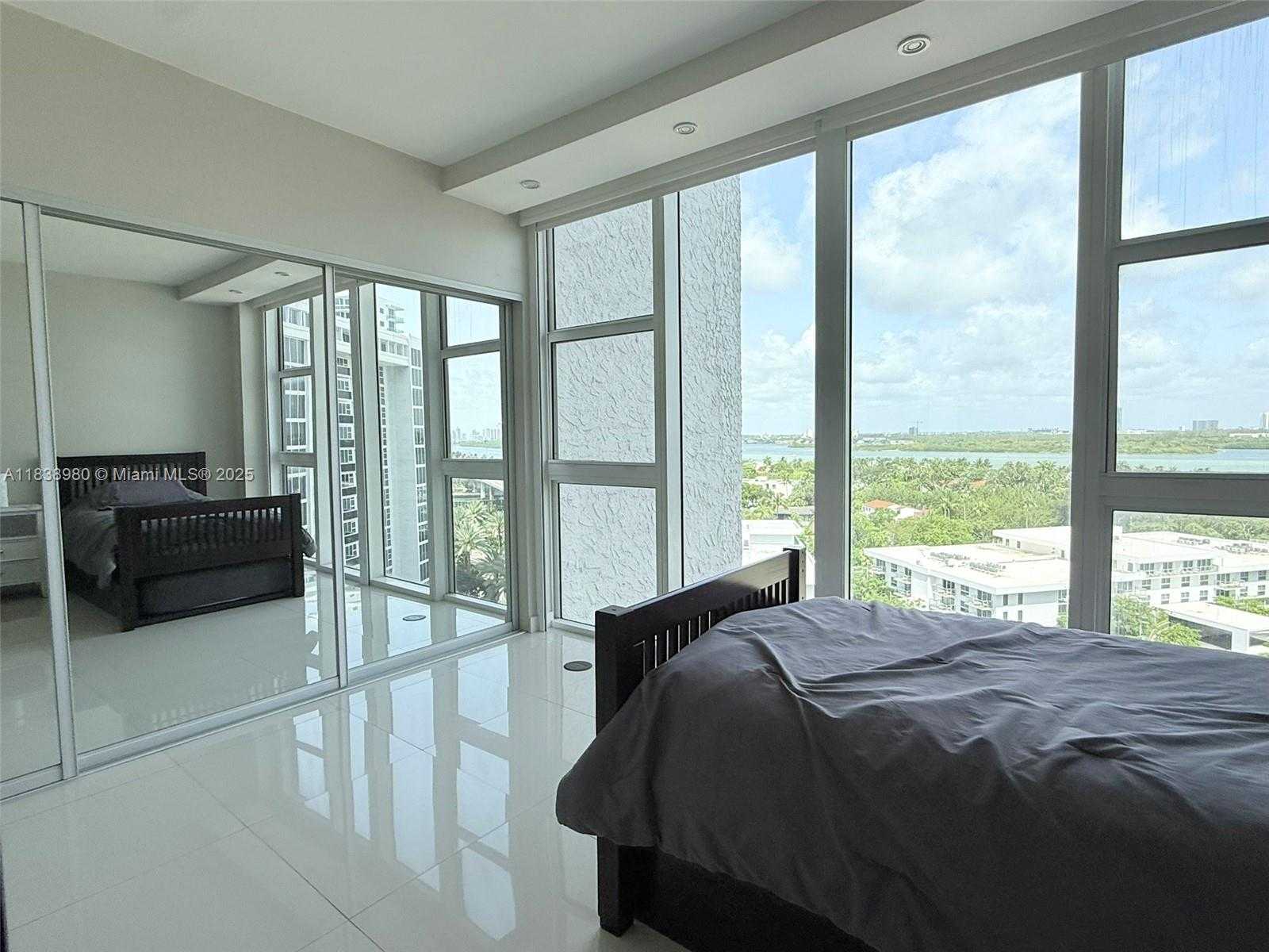Small Image of 10275 COLLINS AVE #1022, Bal Harbour Number 14