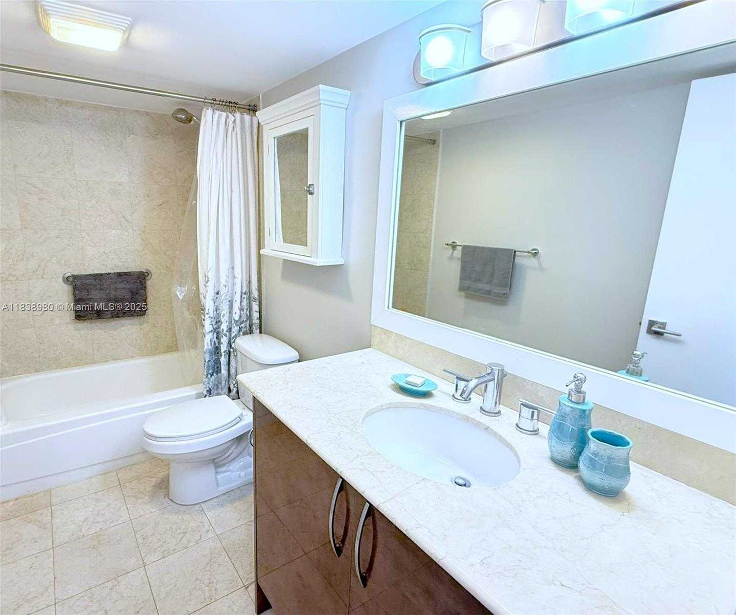 Small Image of 10275 COLLINS AVE #1022, Bal Harbour Number 16