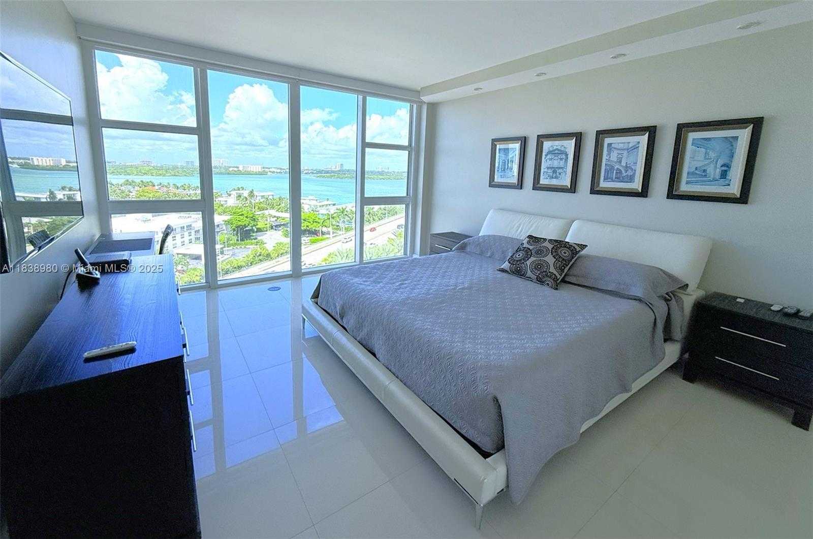 Small Image of 10275 COLLINS AVE #1022, Bal Harbour Number 17