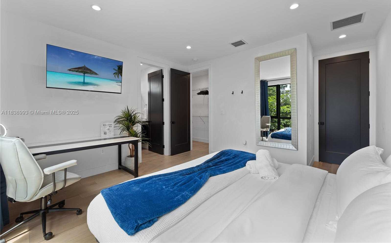 Small Image of 58 NORTH WEST 52ND ST #58, Miami Number 11