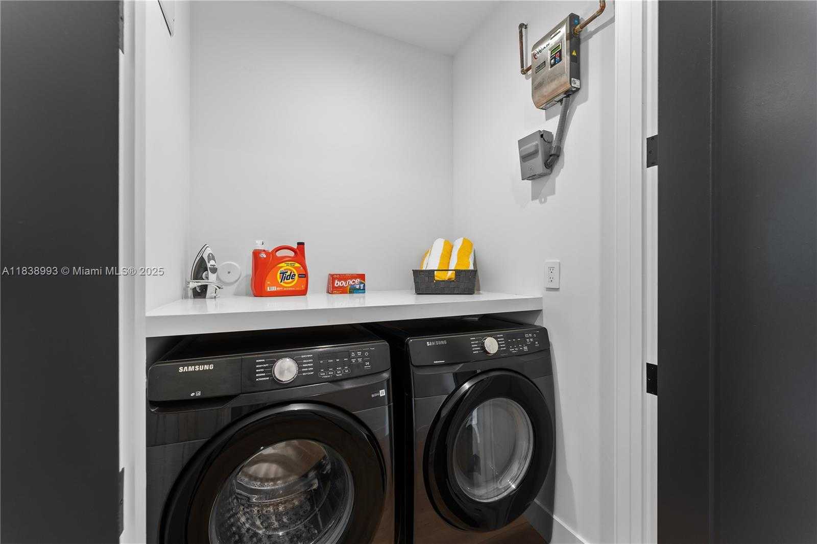 Small Image of 58 NORTH WEST 52ND ST #58, Miami Number 18