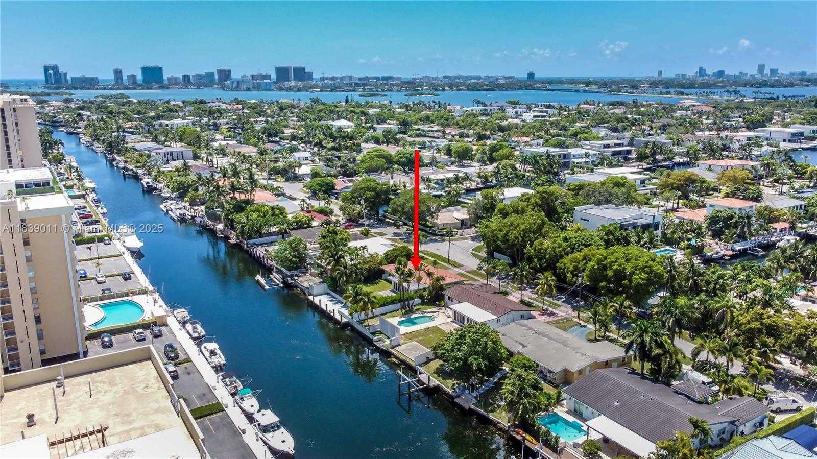Small Image of 2135 ARCH CREEK DR, North Miami Number 29