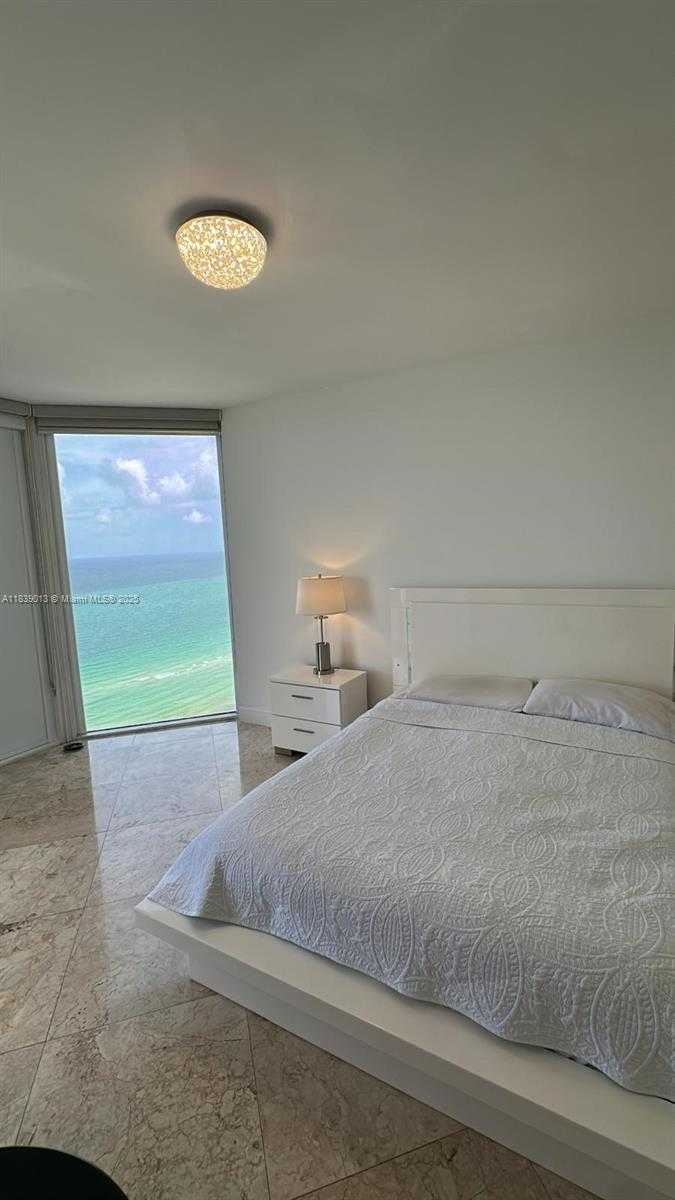 Small Image of 4775 COLLINS AVE #2702, Miami Beach Number 18