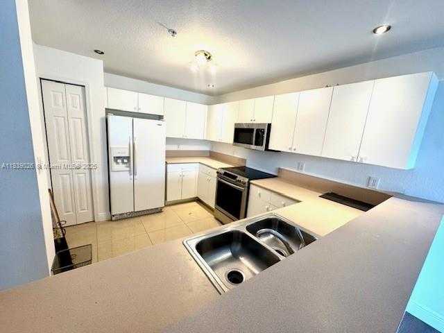 Small Image of 11102 NORTH WEST 83RD ST #219, Doral Number 13
