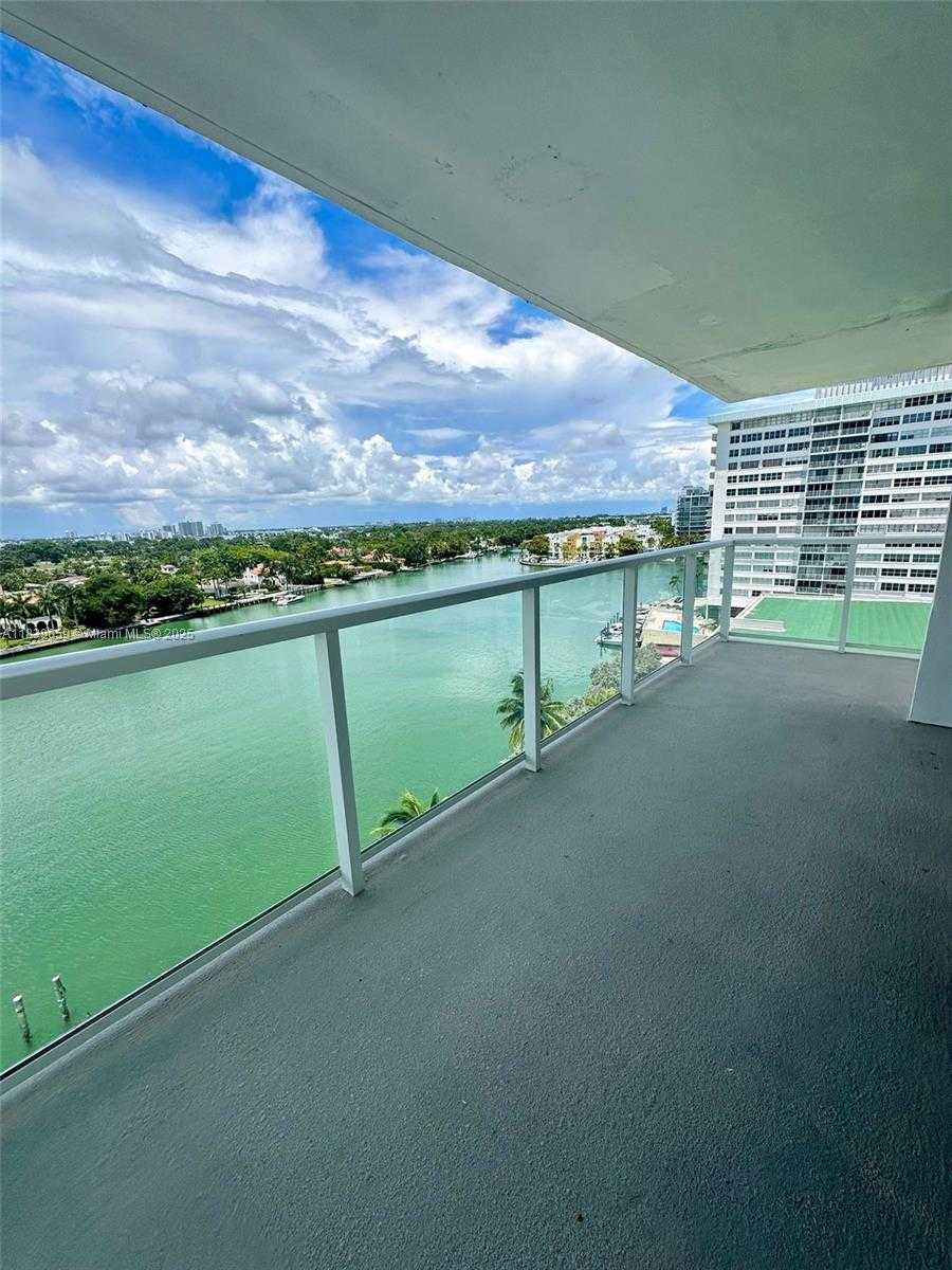 Small Image of 5750 COLLINS AVE #10F, Miami Beach Number 25