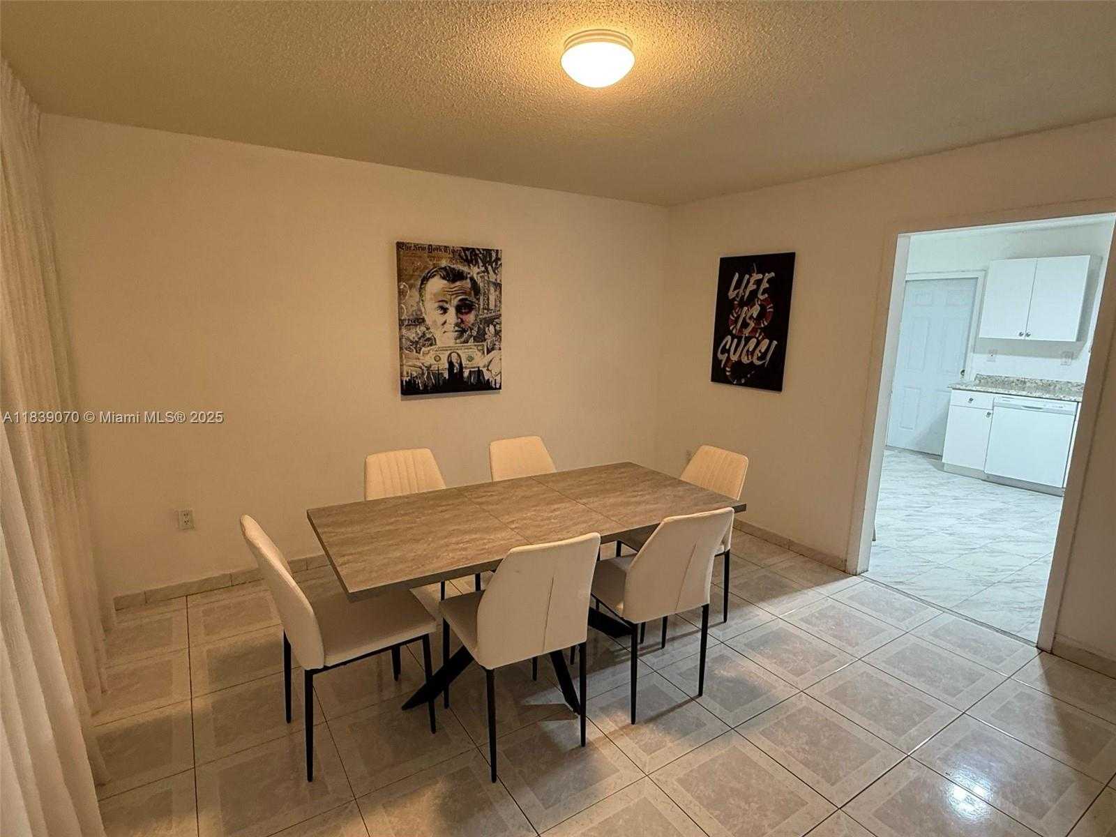 Small Image of 301 186TH ST, Sunny Isles Beach Number 6