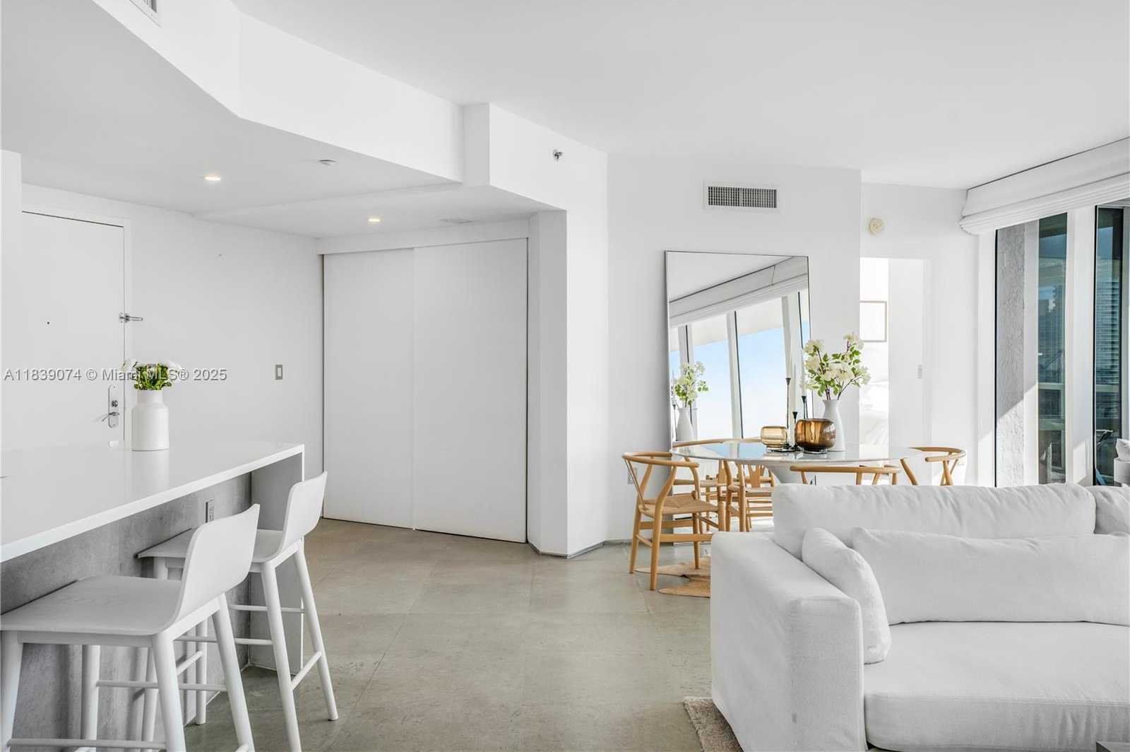 Small Image of 400 ALTON RD #2004, Miami Beach Number 19