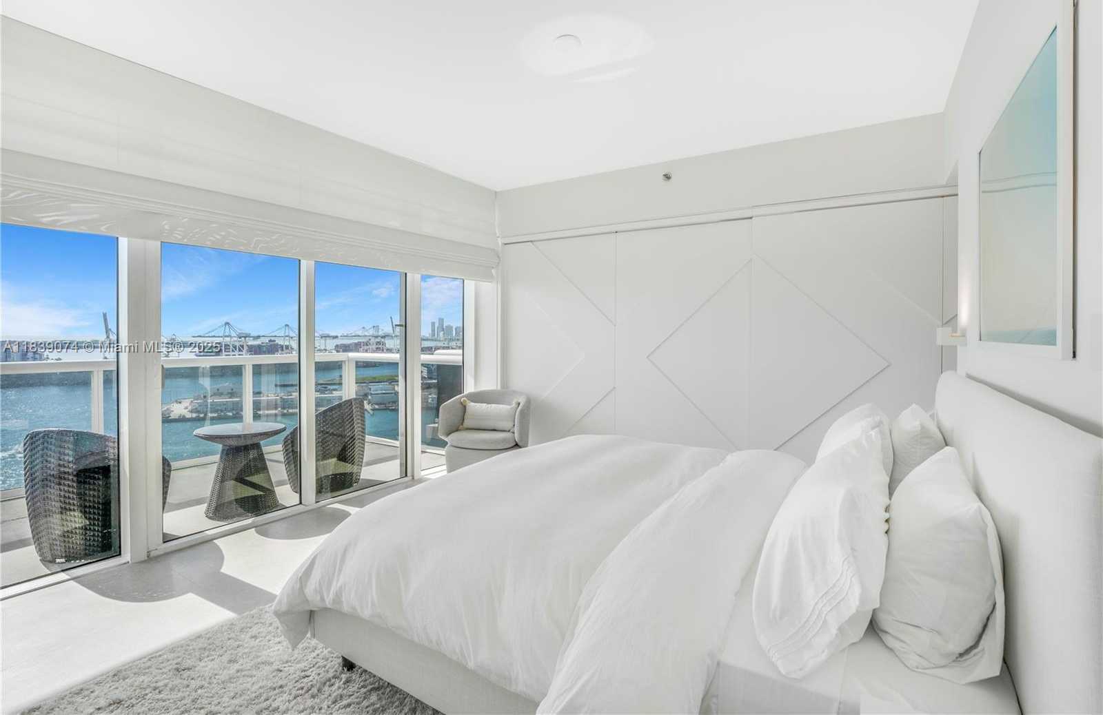 Small Image of 400 ALTON RD #2004, Miami Beach Number 20