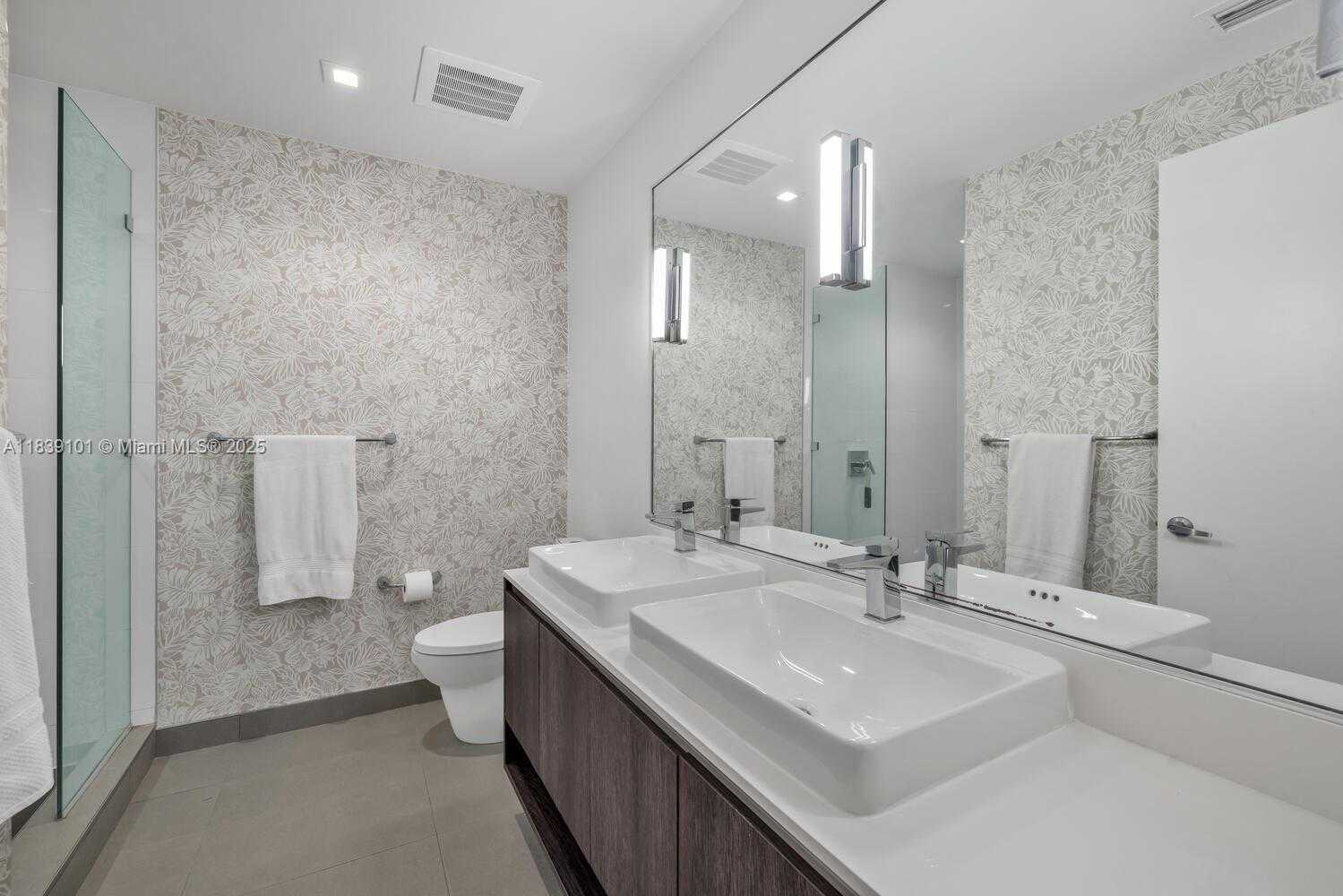 Small Image of 455 NORTH EAST 39TH ST #103, Miami Number 16