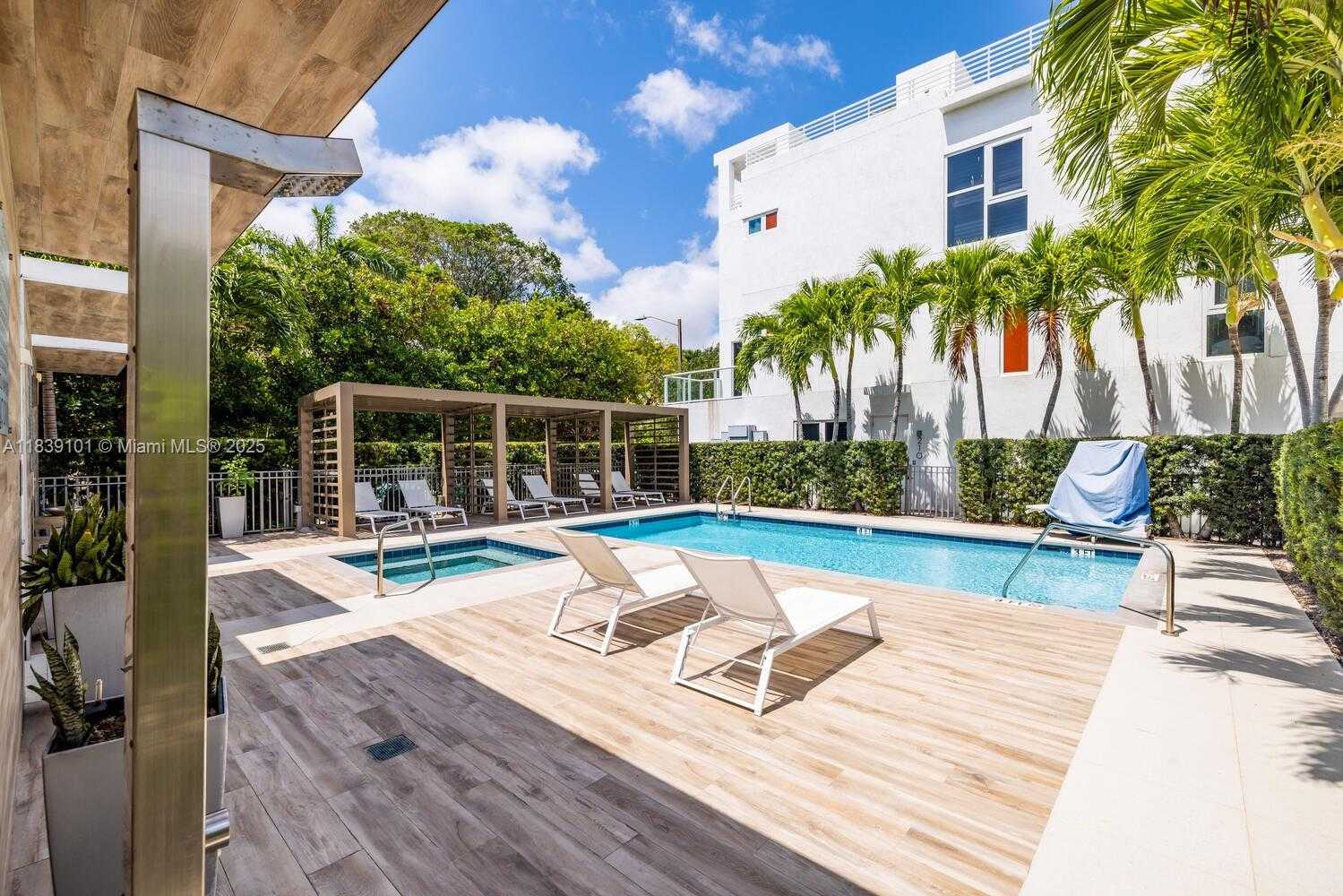 Small Image of 455 NORTH EAST 39TH ST #103, Miami Number 23