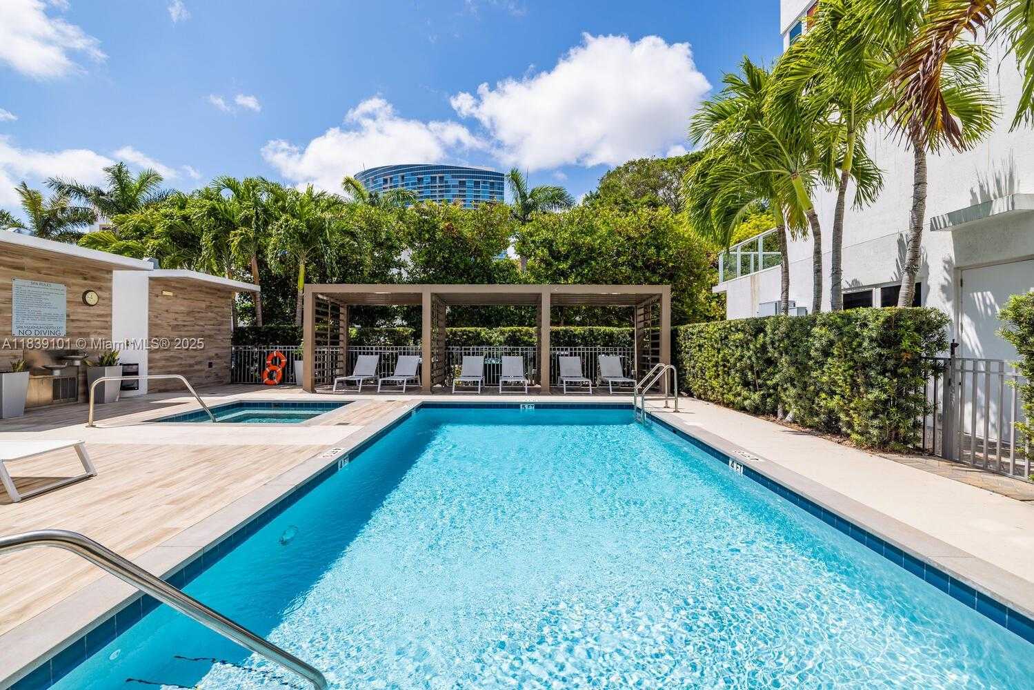 Small Image of 455 NORTH EAST 39TH ST #103, Miami Number 25