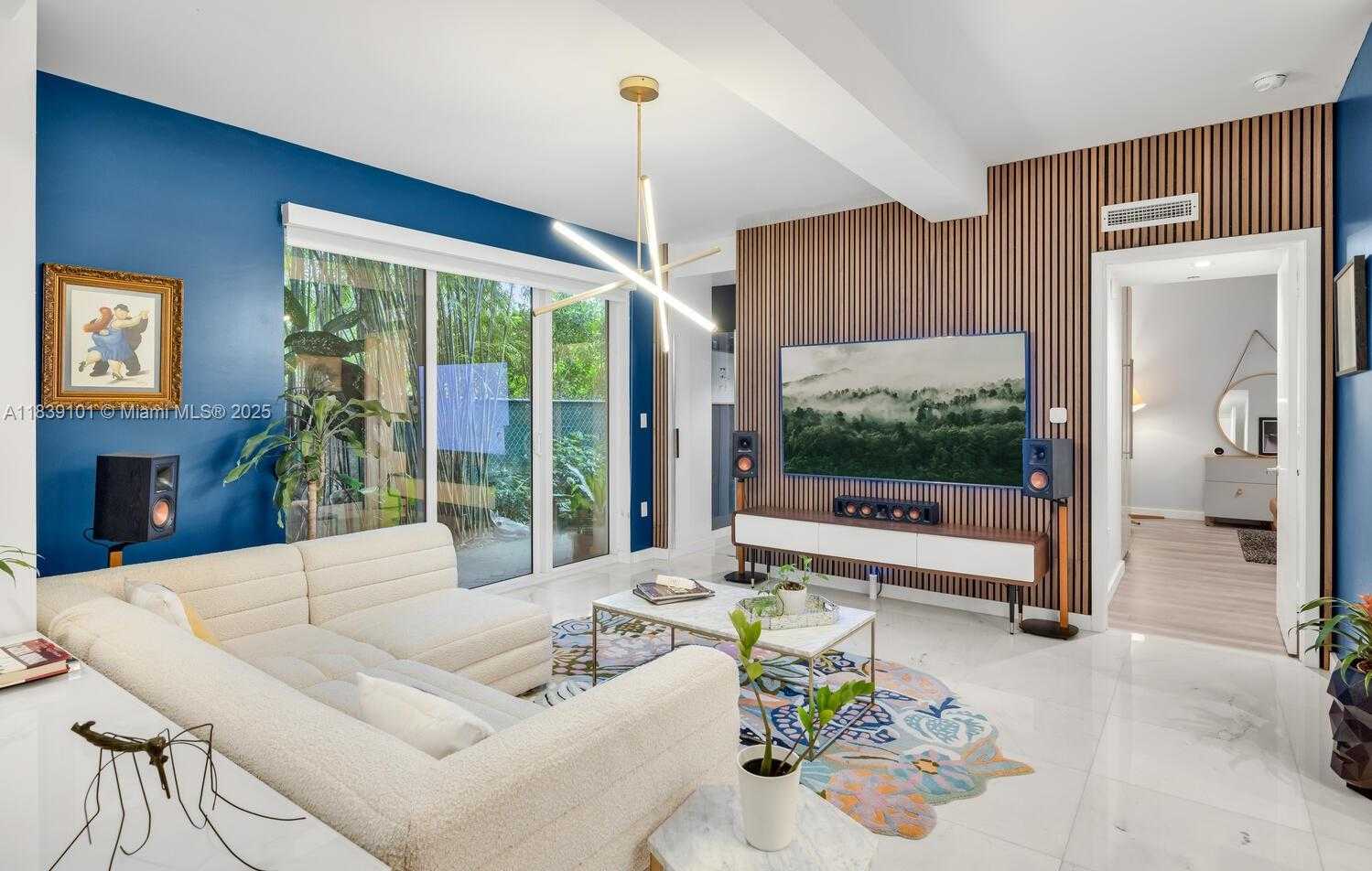 Small Image of 455 NORTH EAST 39TH ST #103, Miami Number 3