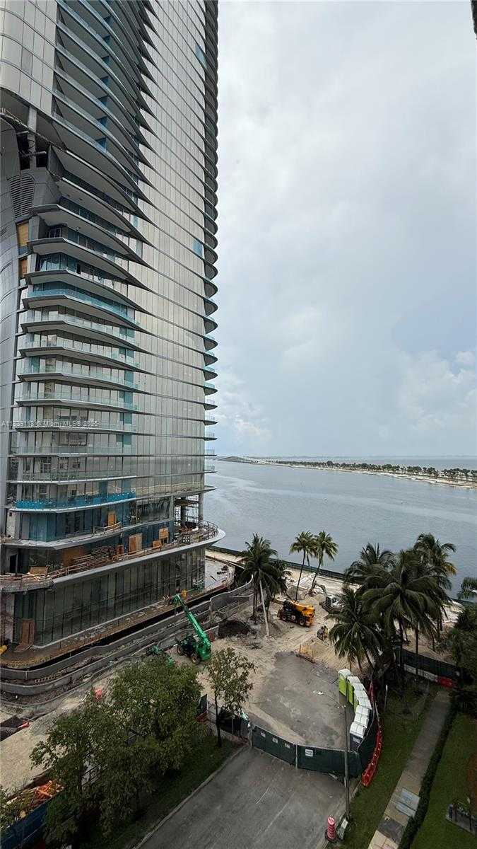 Small Image of 150 SOUTH EAST 25TH RD #10E, Miami Number 3