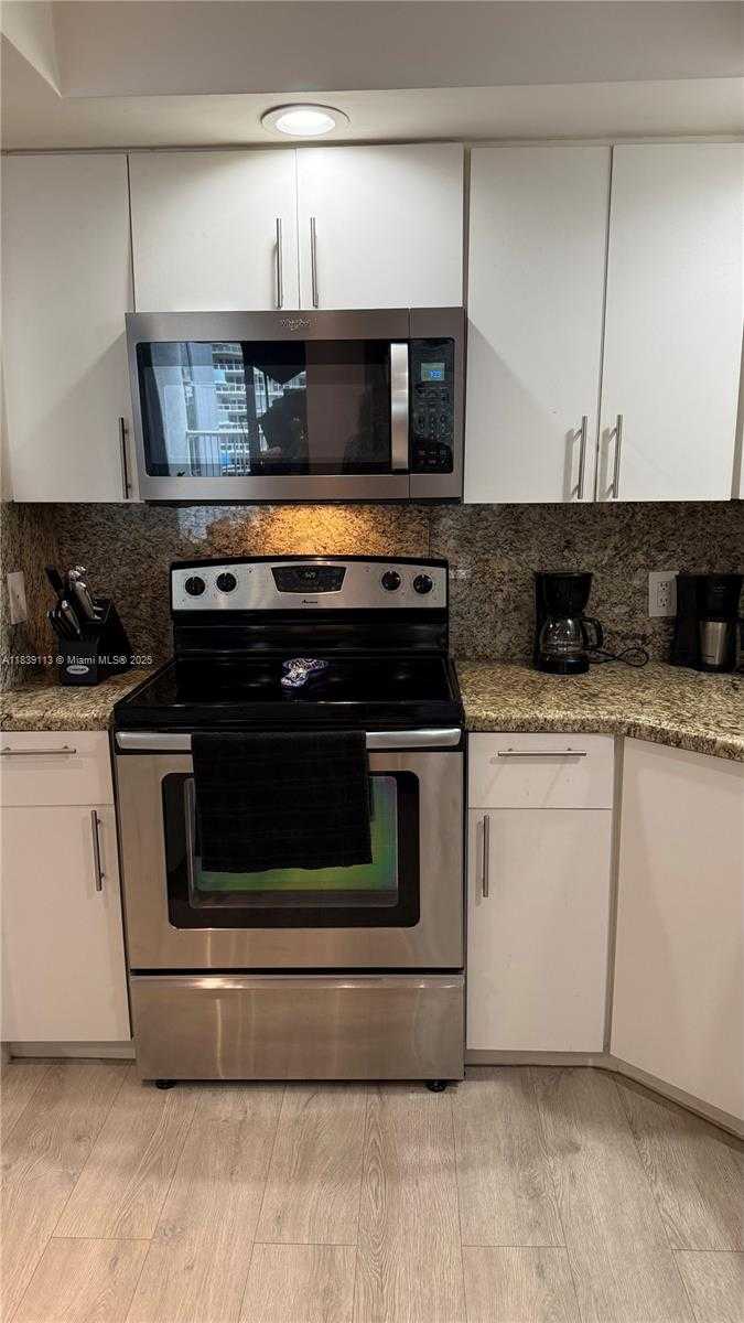 Small Image of 150 SOUTH EAST 25TH RD #10E, Miami Number 9