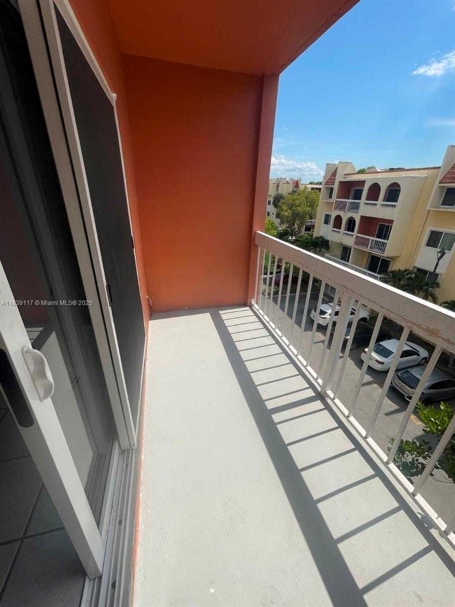 Small Image of 7865 CAMINO REAL #L-420, Miami Number 7
