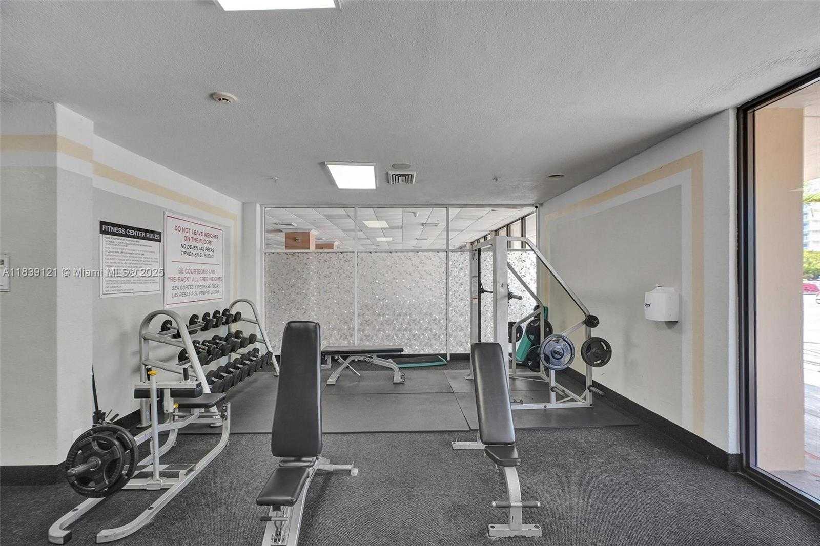 Small Image of 400 KINGS POINT DR #616, Sunny Isles Beach Number 20