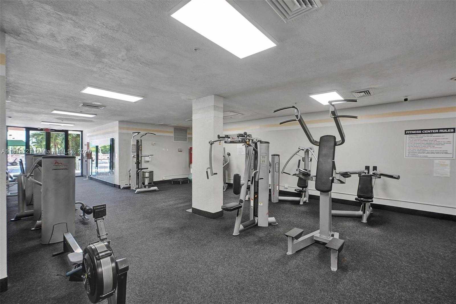 Small Image of 400 KINGS POINT DR #616, Sunny Isles Beach Number 21