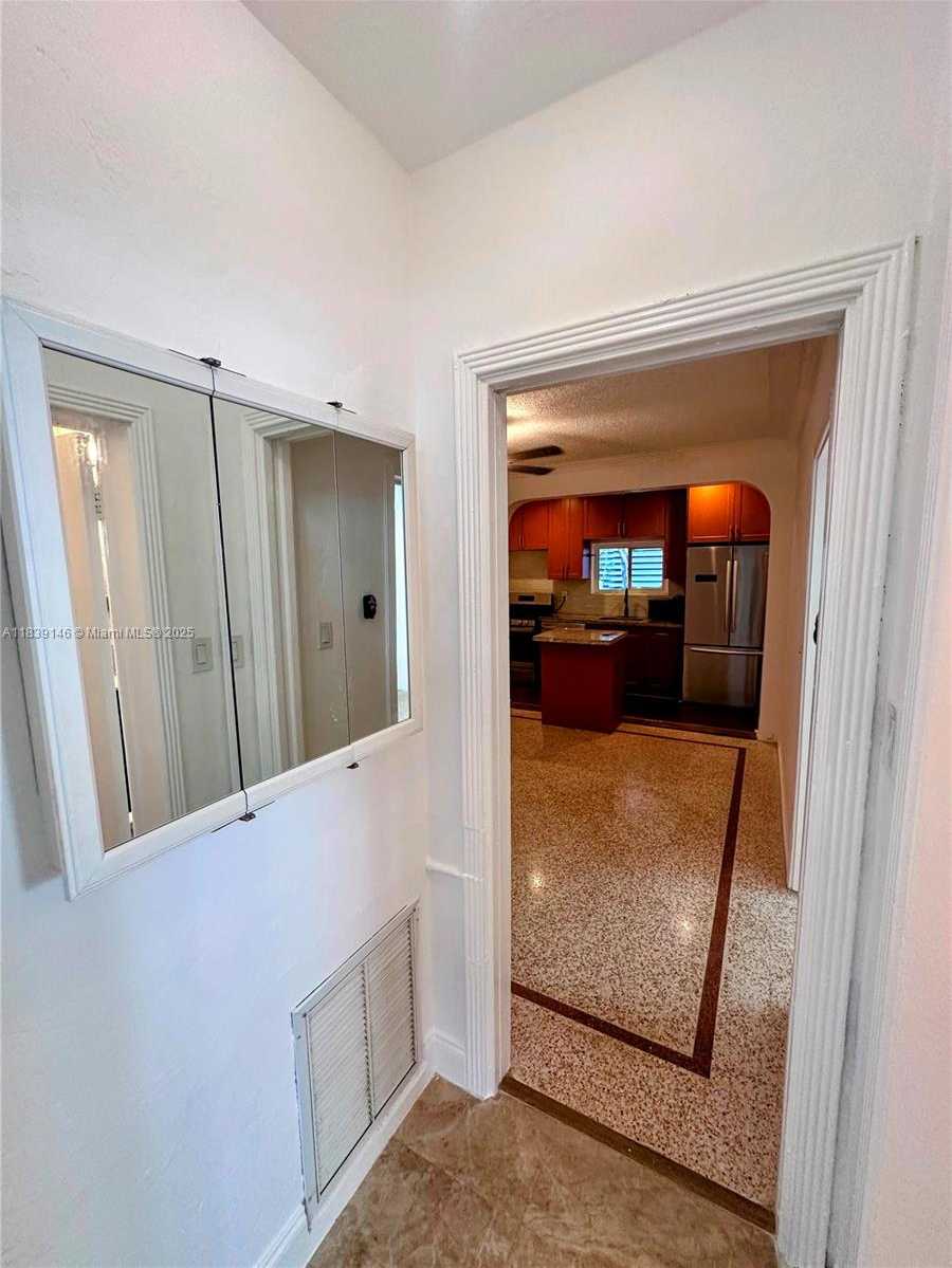 Small Image of 9065 HARDING AVE #D2, Surfside Number 11